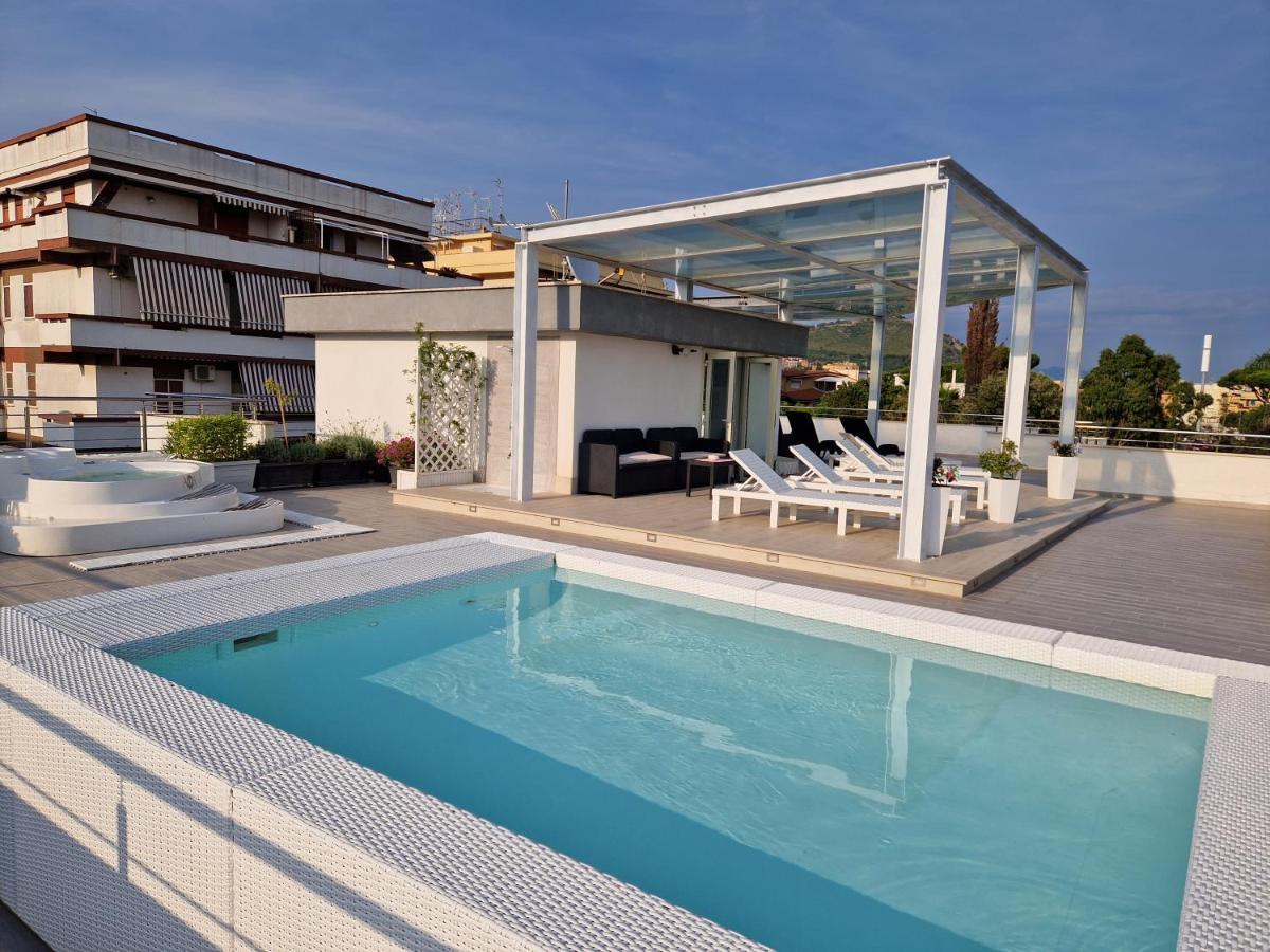 Acca Residence Terracina Exterior foto